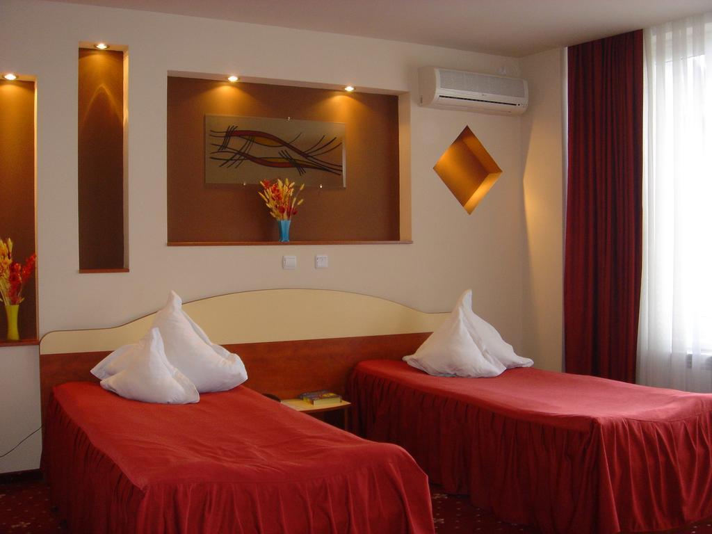 Hotel Kleyn Köstence Dış mekan fotoğraf
